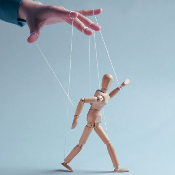 Transcending Manipulation Transcending Emotional Manipulation and Gaslighting